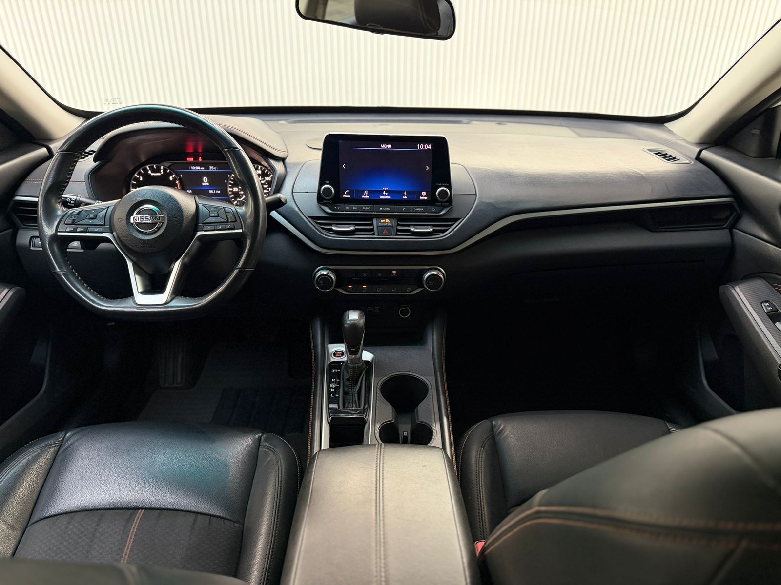 Nissan Altima SR 9
