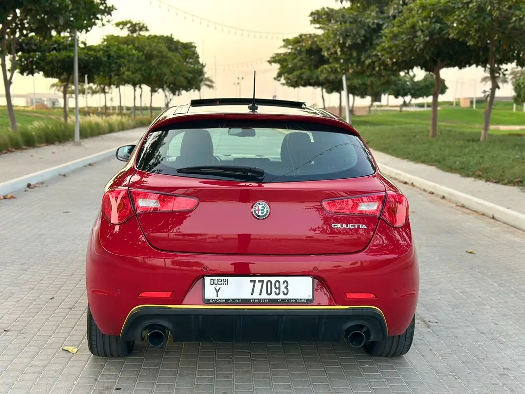 Alfa Romeo Giulietta Turbo Full 8
