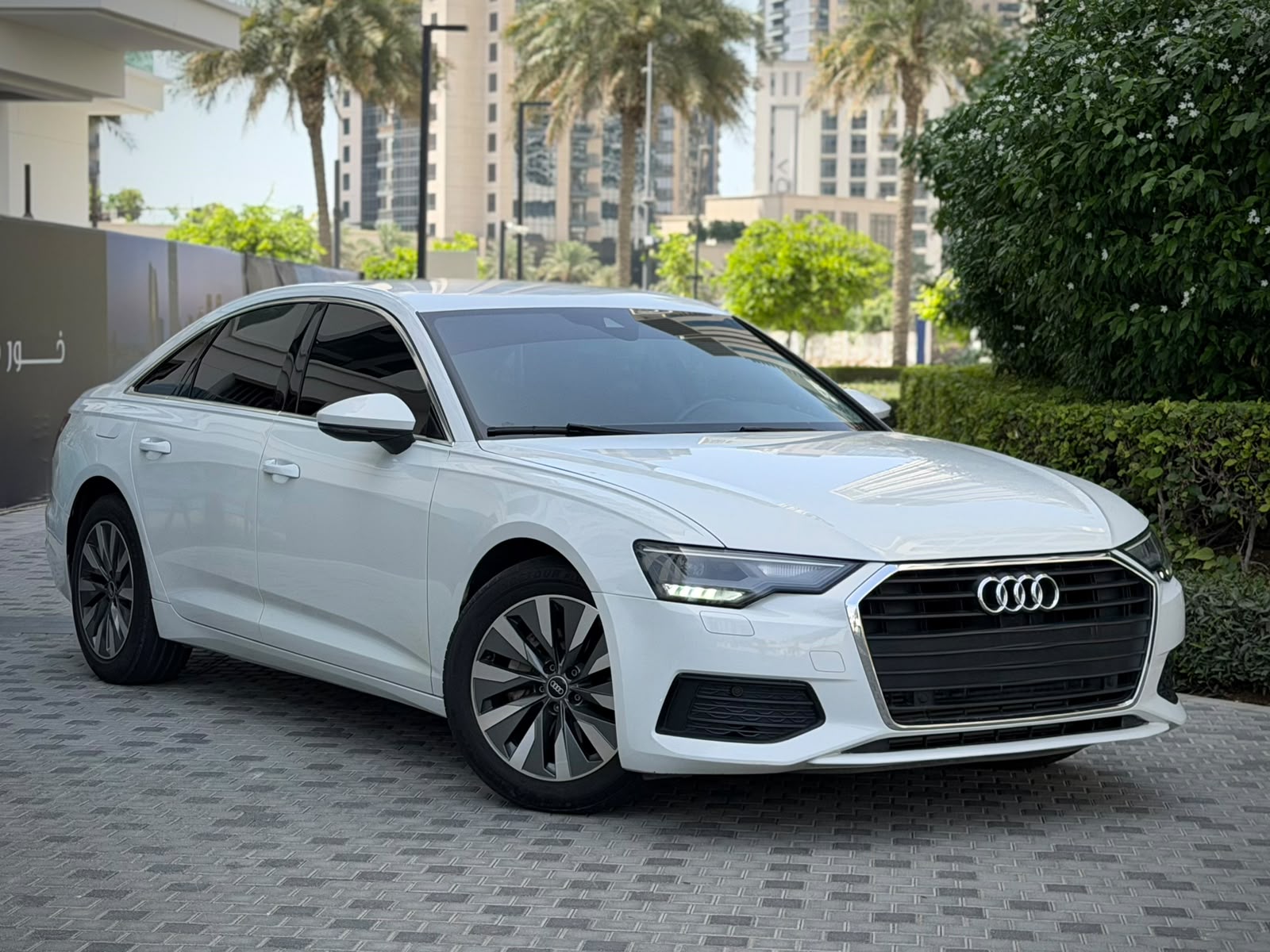 Audi A6 11