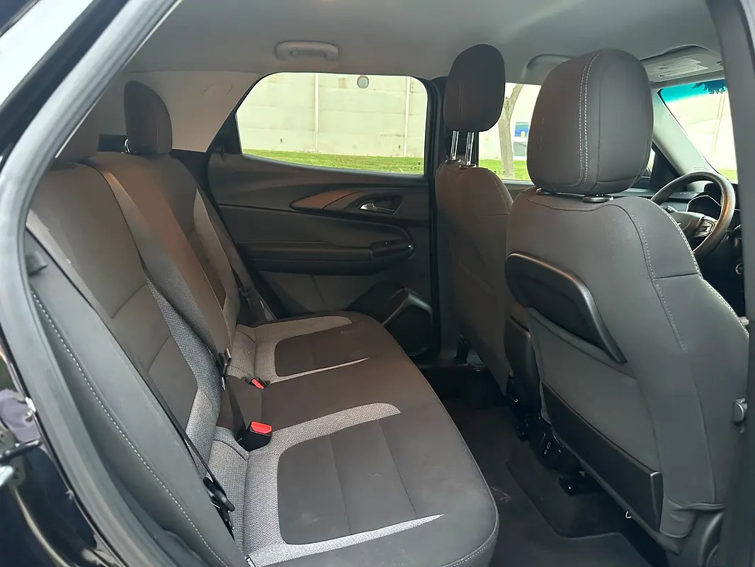 Chevrolet Trailblazer LT 8