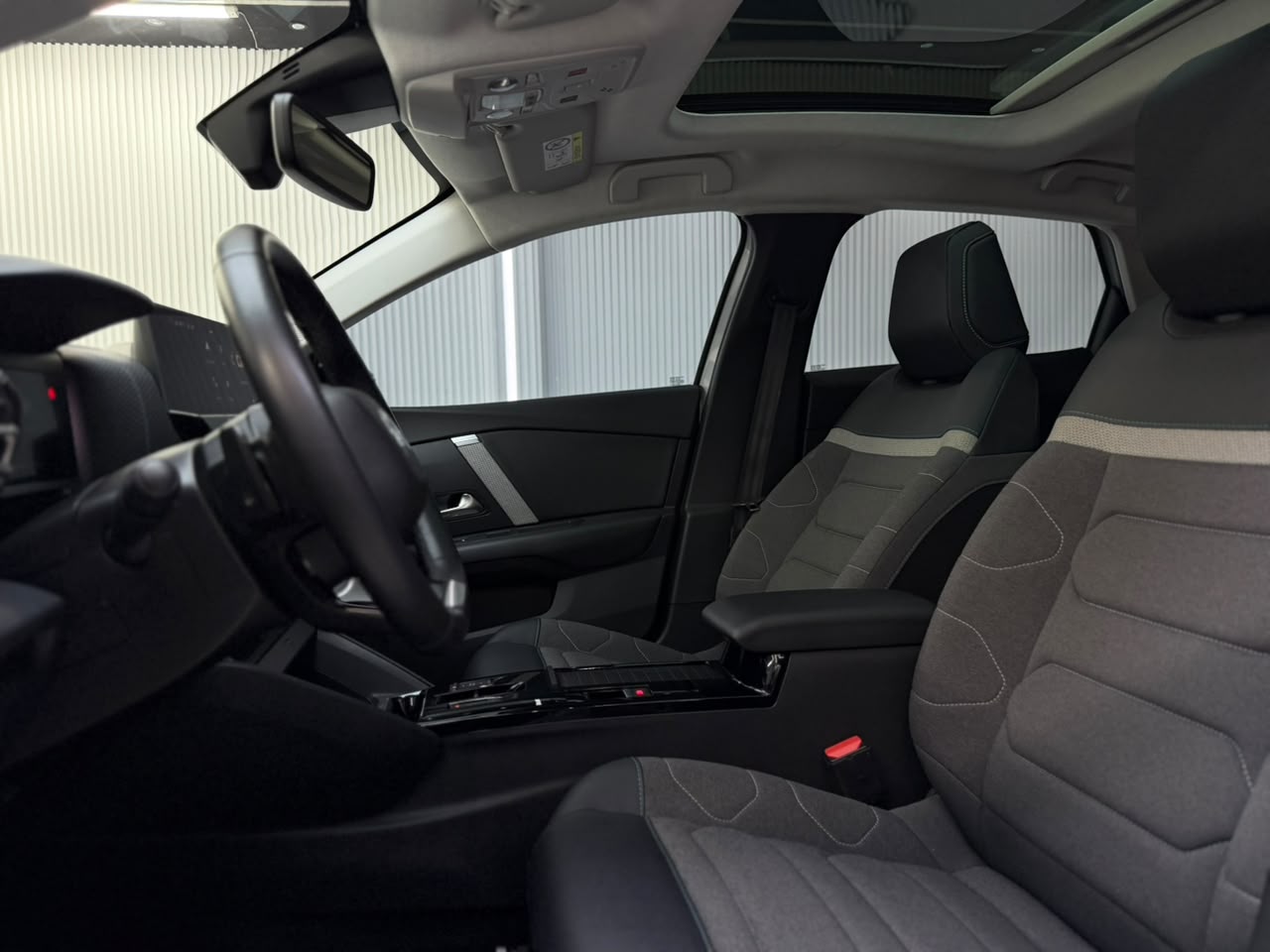 Citroen C4 Shine Plus 11