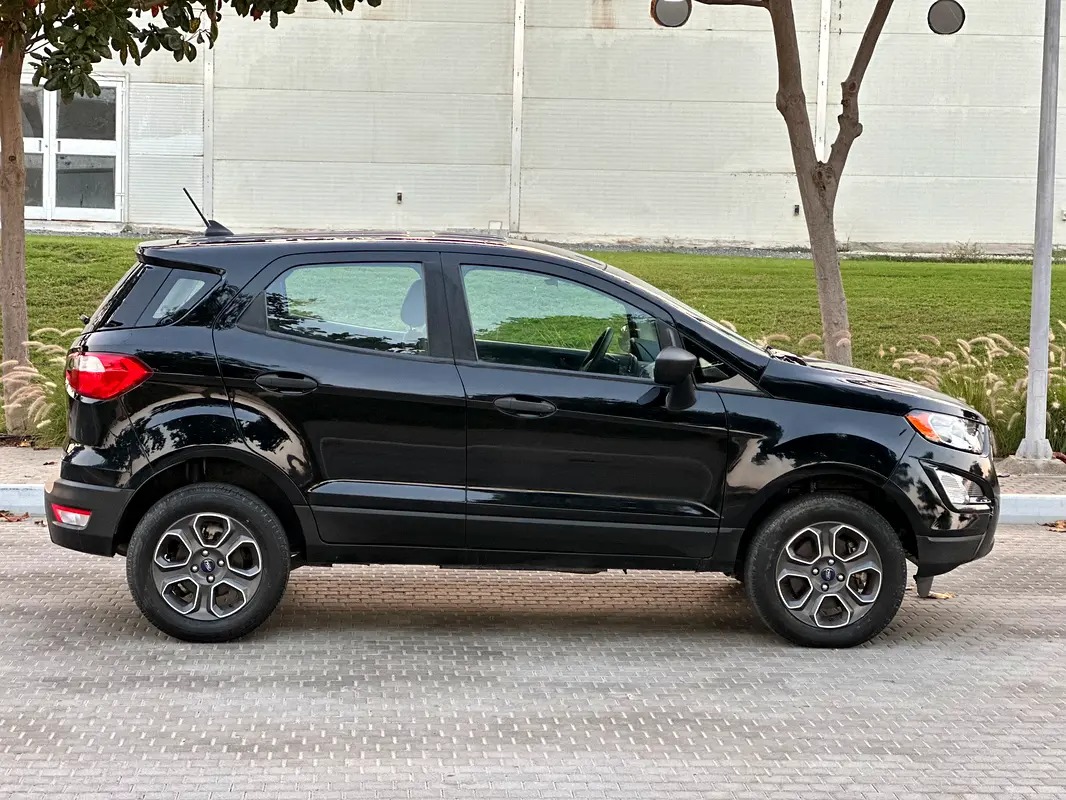 Ford EcoSport 7