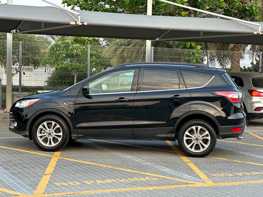 Ford Escape SE 11