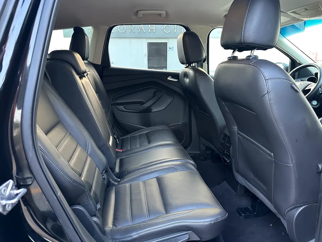 Ford Escape SE 3