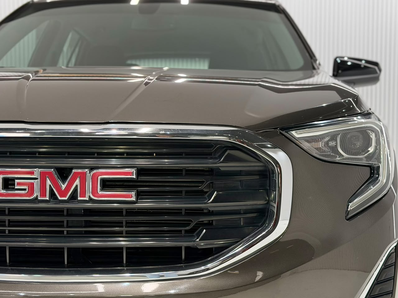 GMC Terrain SLE 9