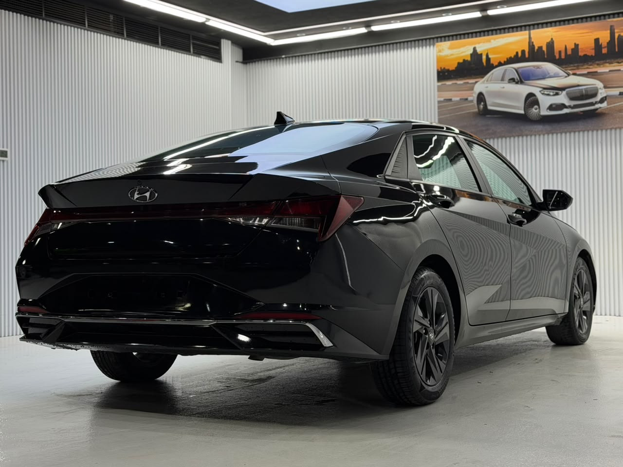 Hyundai Elantra SEL 7