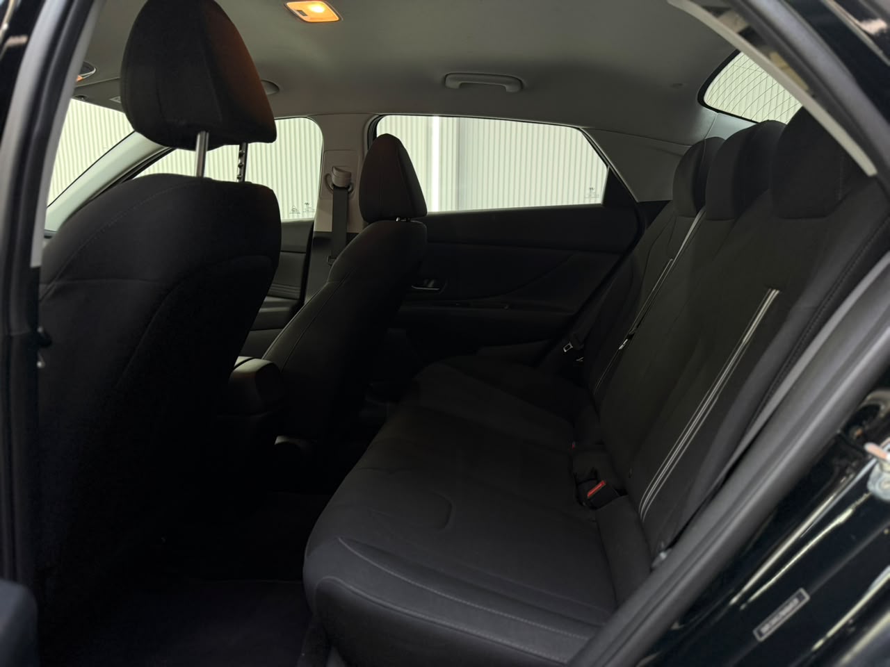 Hyundai Elantra SEL 8