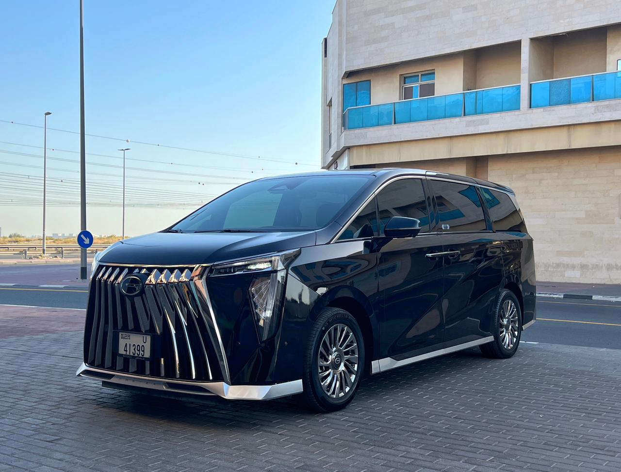 GAC Trumpchi M8 5