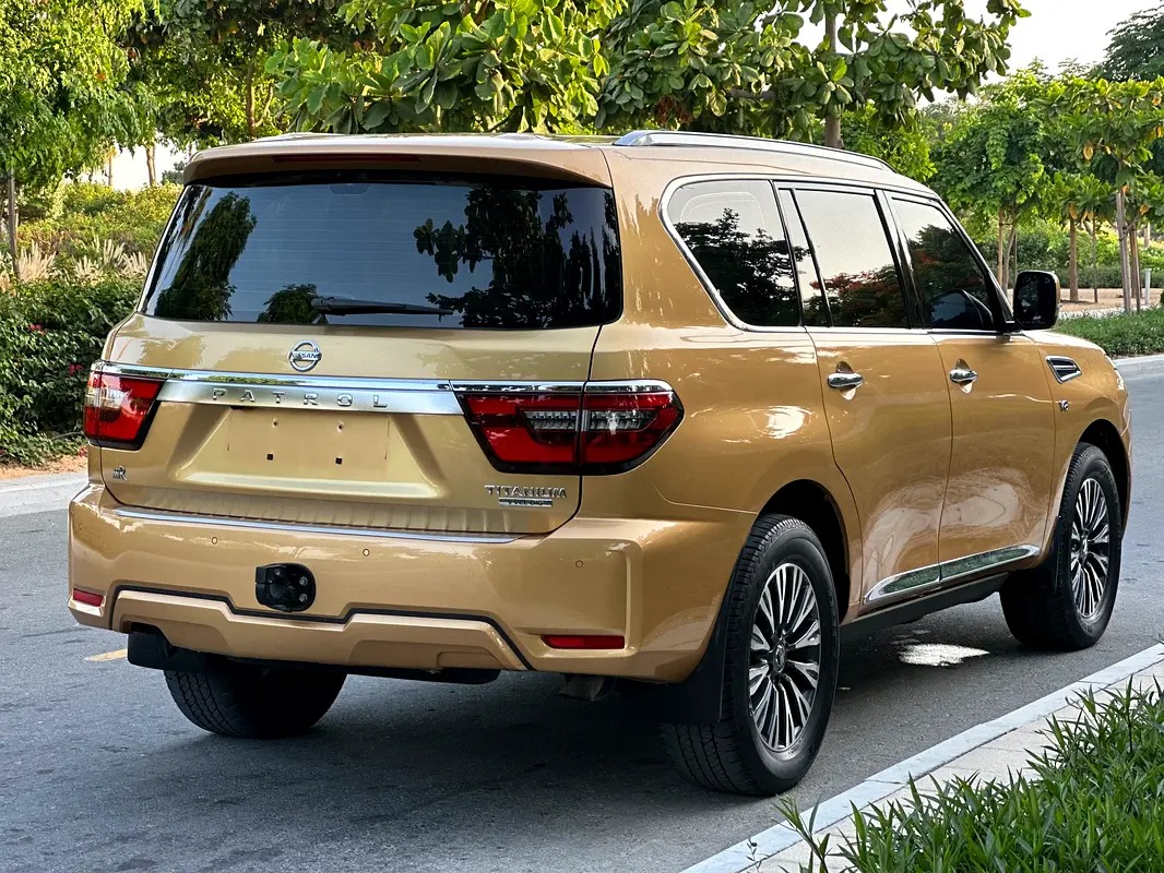 Nissan Patrol LE Titanium 5