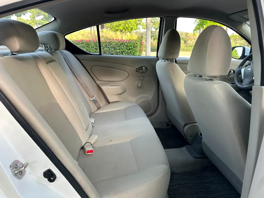 Nissan Sunny SE 5