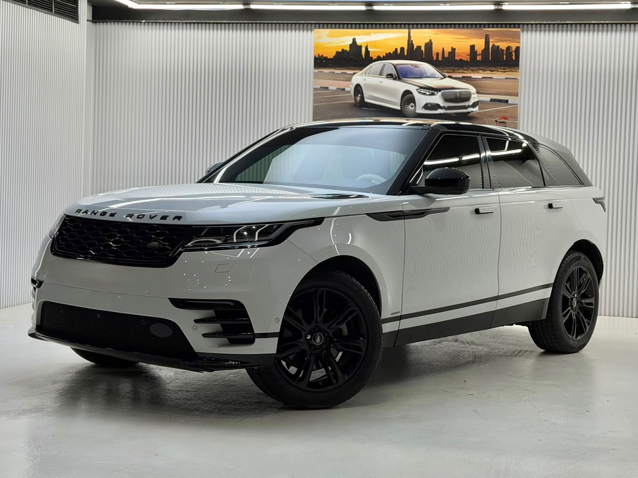 Range Rover Velar R-Dynamic SE 6